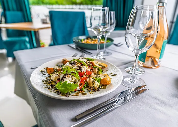 Art Simona מלון סופיה