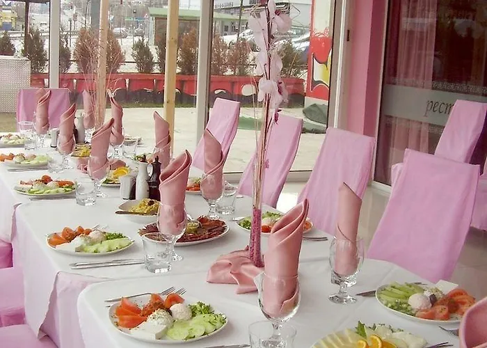 Art Simona 3* Szófia