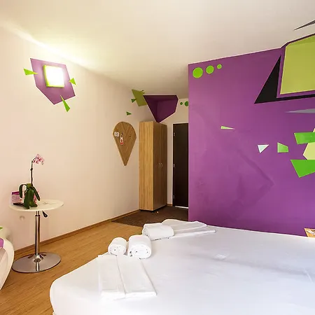 Art Simona Hotel
