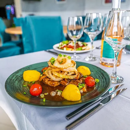 Art Simona 3* Σόφια